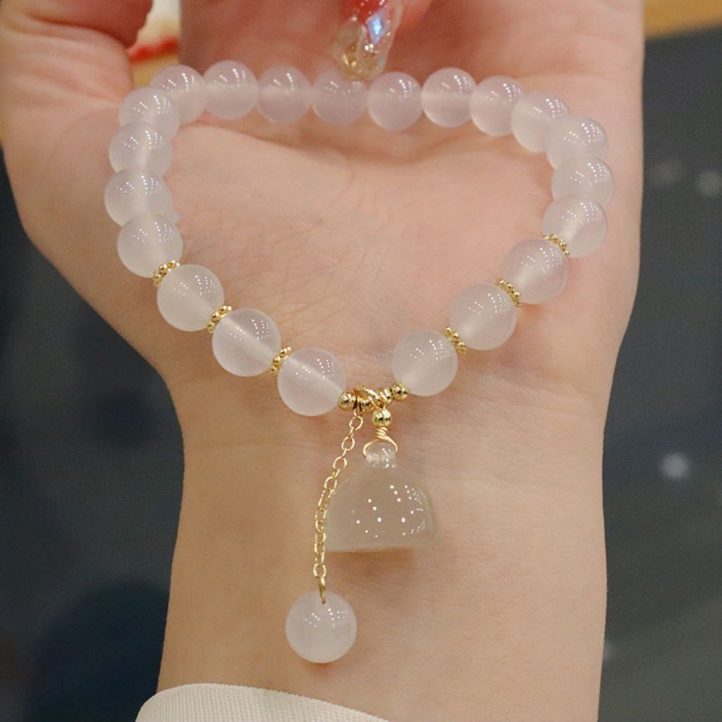 白い瑪瑙ブレスレット、蓮のペンダント付き、新鮮でエレガントな - Vintage Fashion Tiktok のレビューと価格