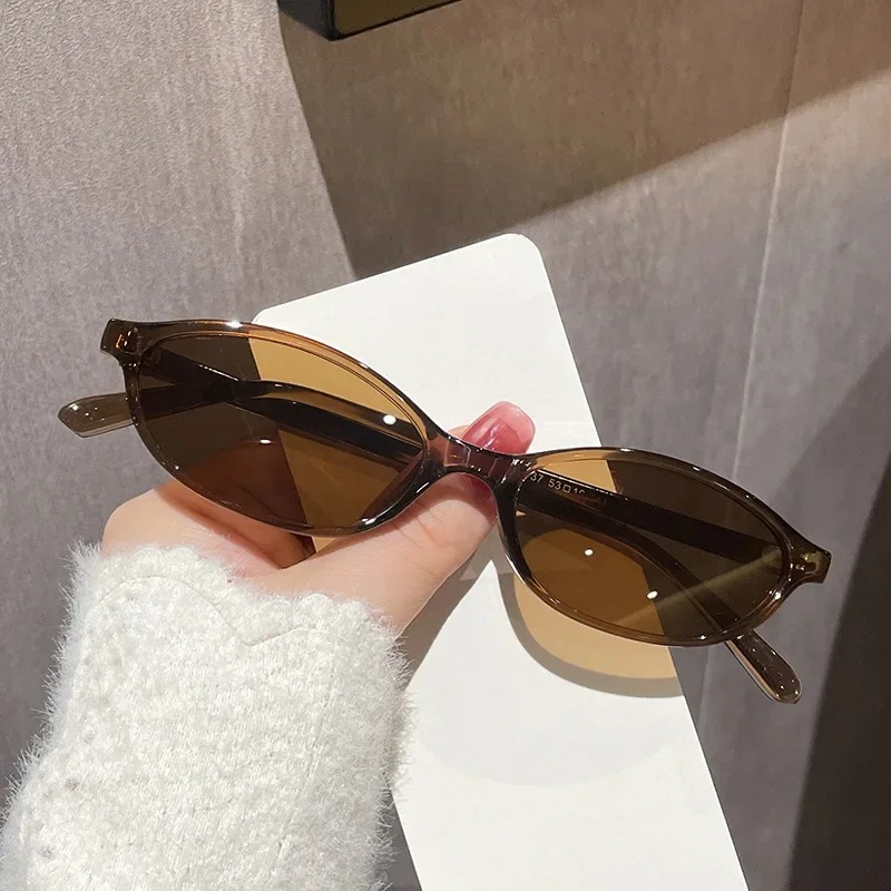ニューレトロセクシーキャットアイサングラス男女兼用ヴィンテー - Vintage Fashion Glasses のレビューと価格
