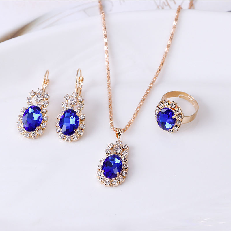 新しいスタイルの装飾品セットファッションヴィンテージクリスタ - Vintage Fashion Ornaments のレビューと価格