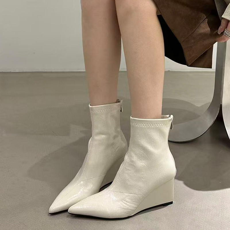 秋冬ヴィンテージウェゲスヒール女性アンクルブーツファッション - Vintage Fashion Style のレビューと価格