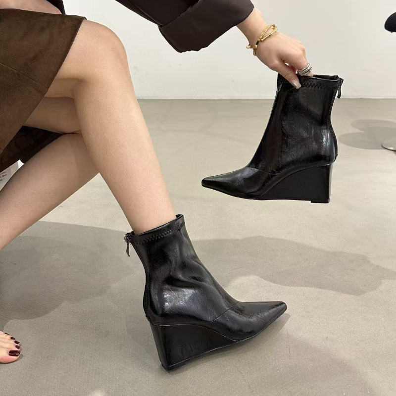秋冬ヴィンテージウェゲスヒール女性アンクルブーツファッション - Vintage Fashion Style のレビューと価格