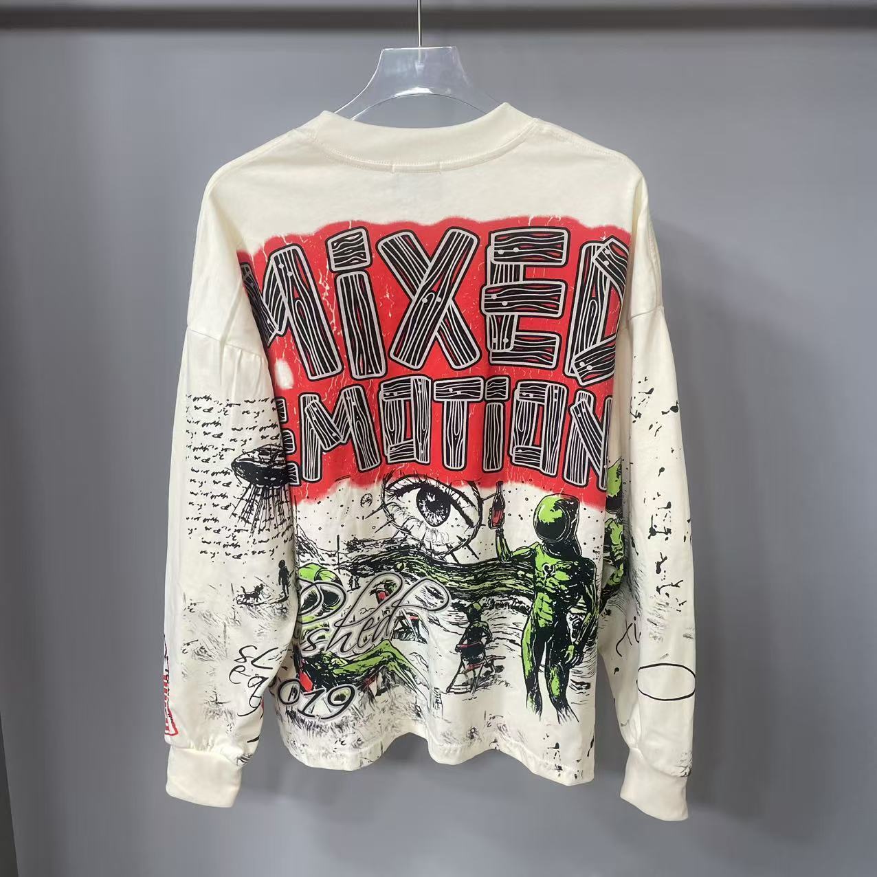 高品質デザイナー MIXED-EMOTION 長袖Tシャツ  - Vintage Fashion Style のレビューと価格