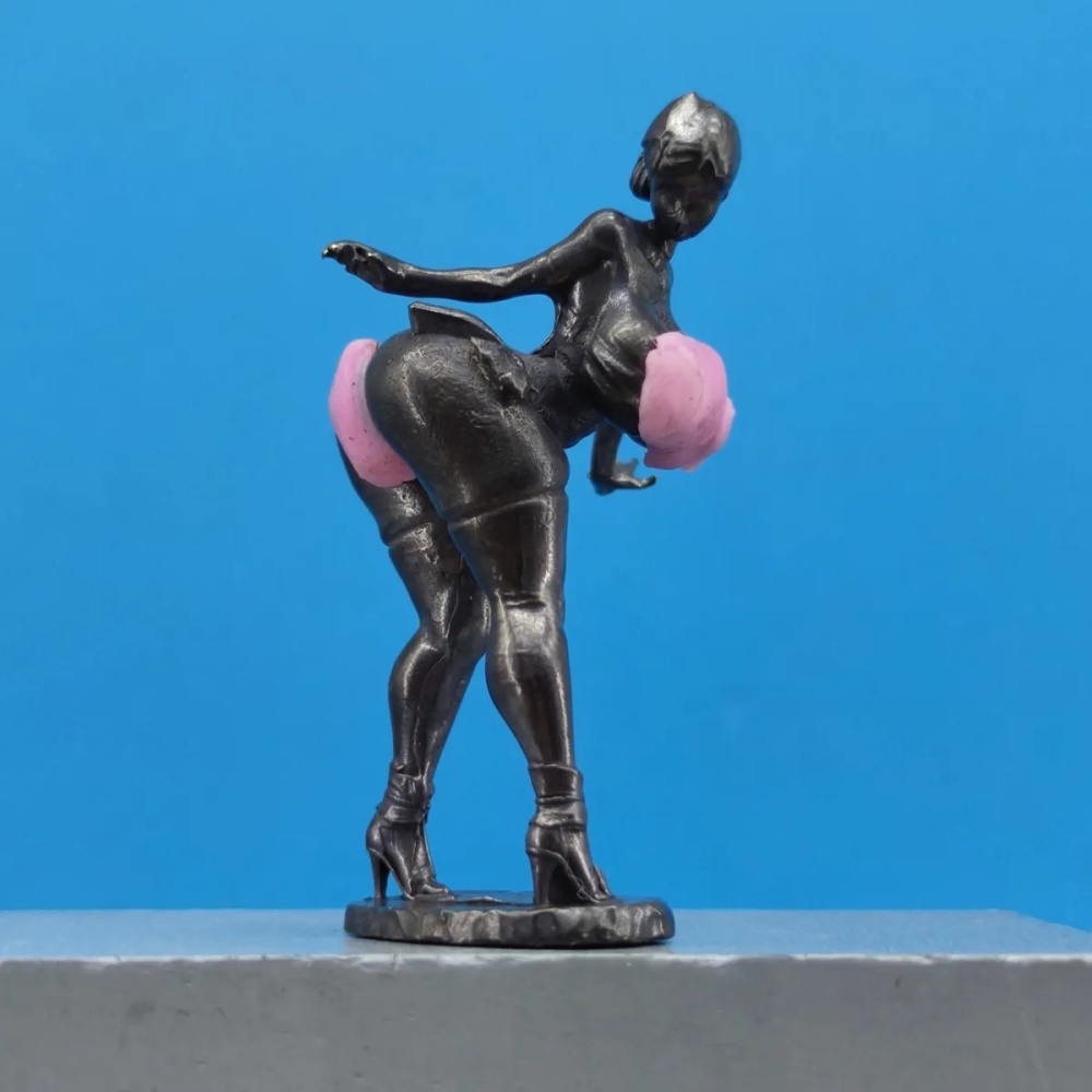 ヴィンテージ酸化真鍮ファッション女性ミニフィギュア車内ゲーム - Vintage Fashion Ornaments のレビューと価格