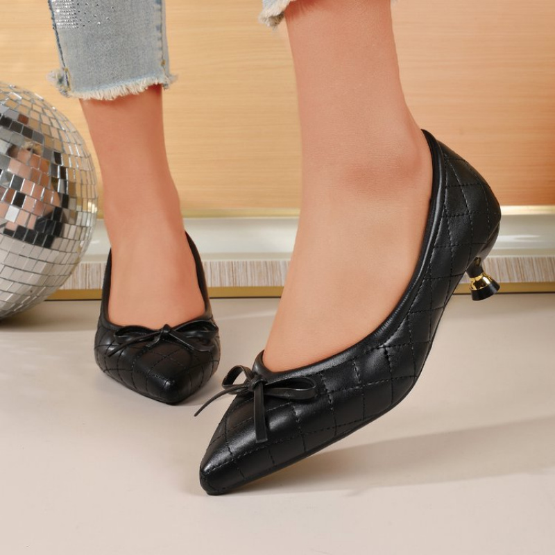 ヴィンテージ レディース ポインテッドトゥ ボウ キトゥンヒ - Vintage Fashion Style のレビューと価格