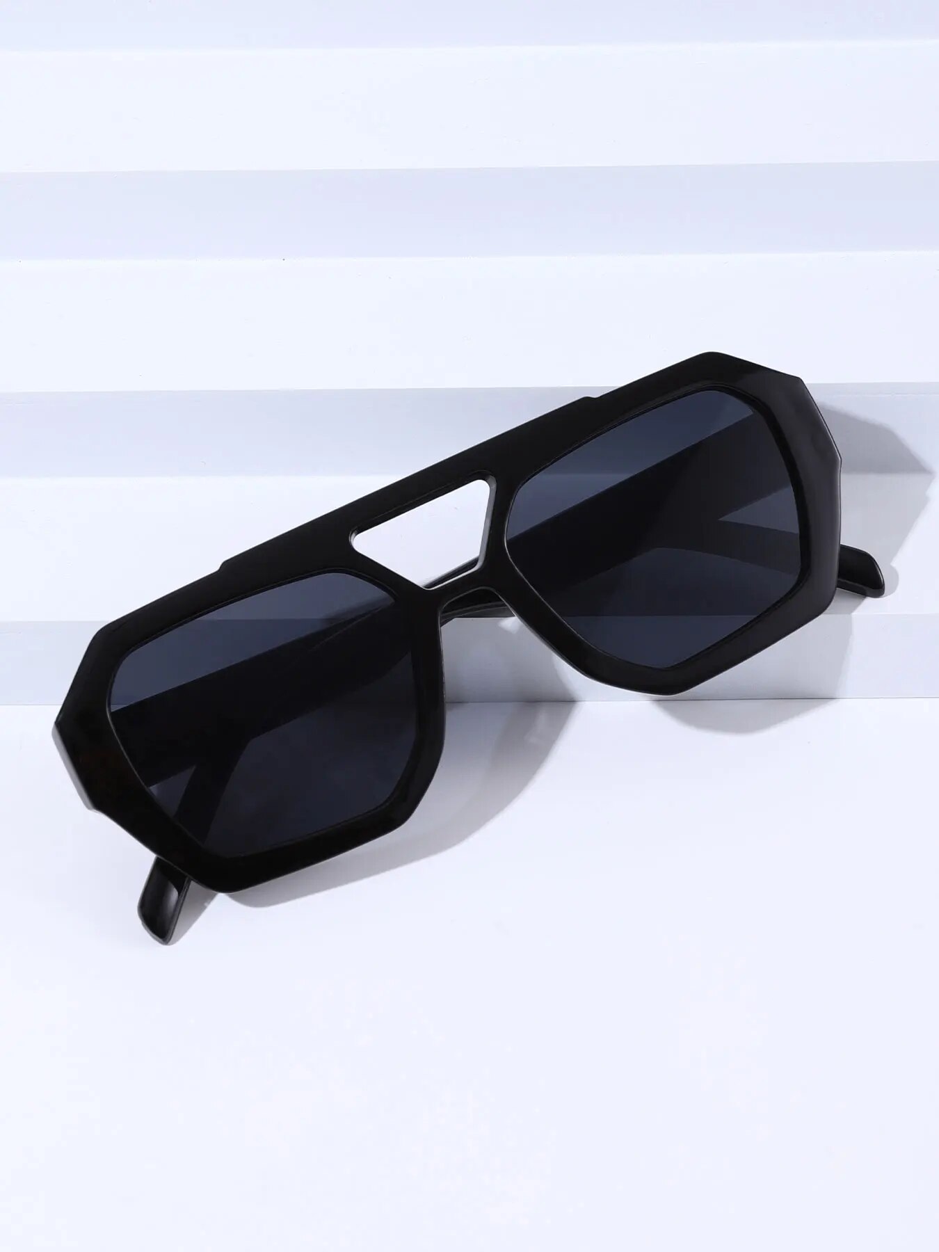 ファッションヴィンテージスクエア不規則なサングラス男性女性高 - Vintage Fashion Glasses のレビューと価格